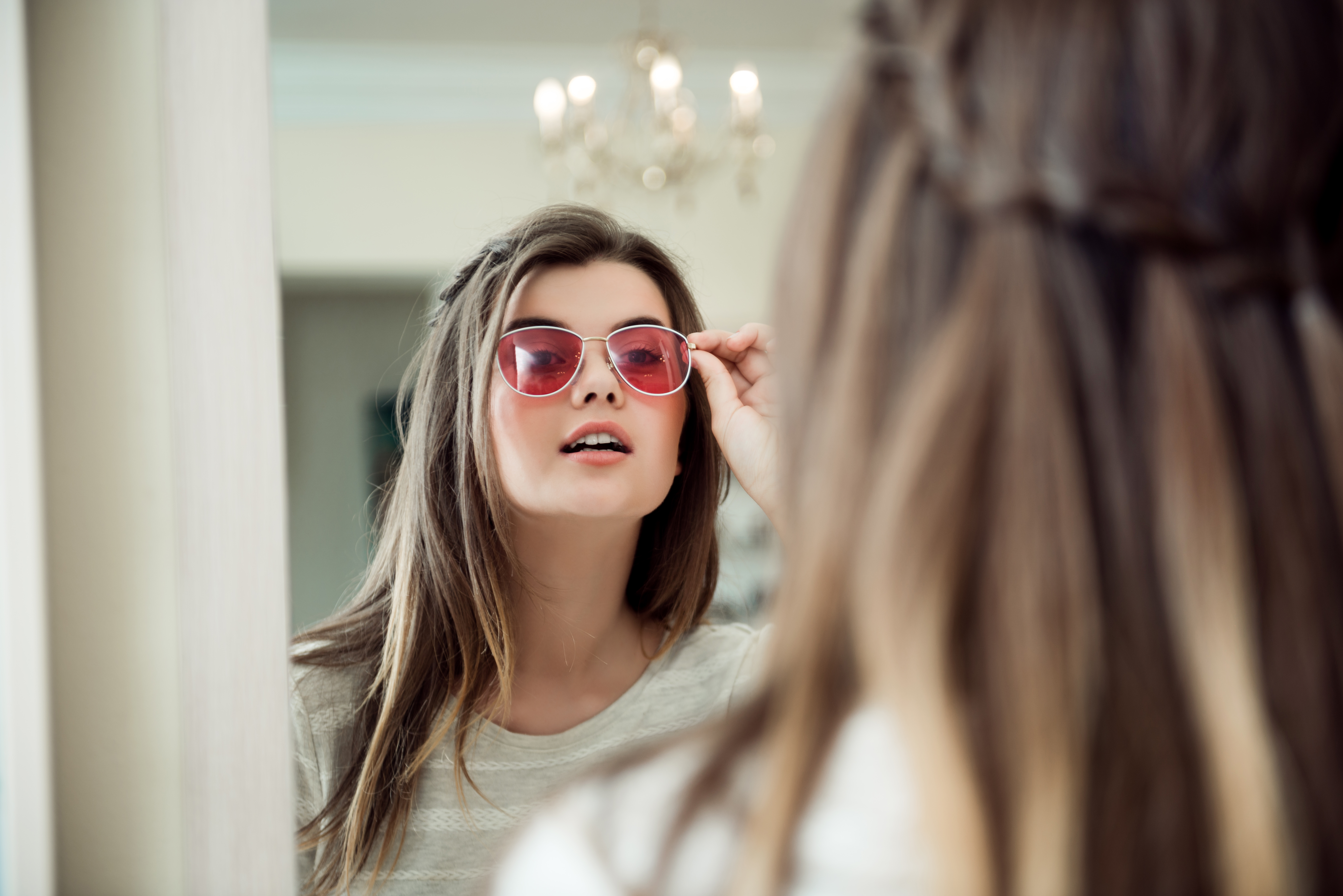 How to Choose Sunglasses for Women in Pakistan for Style and Protection?