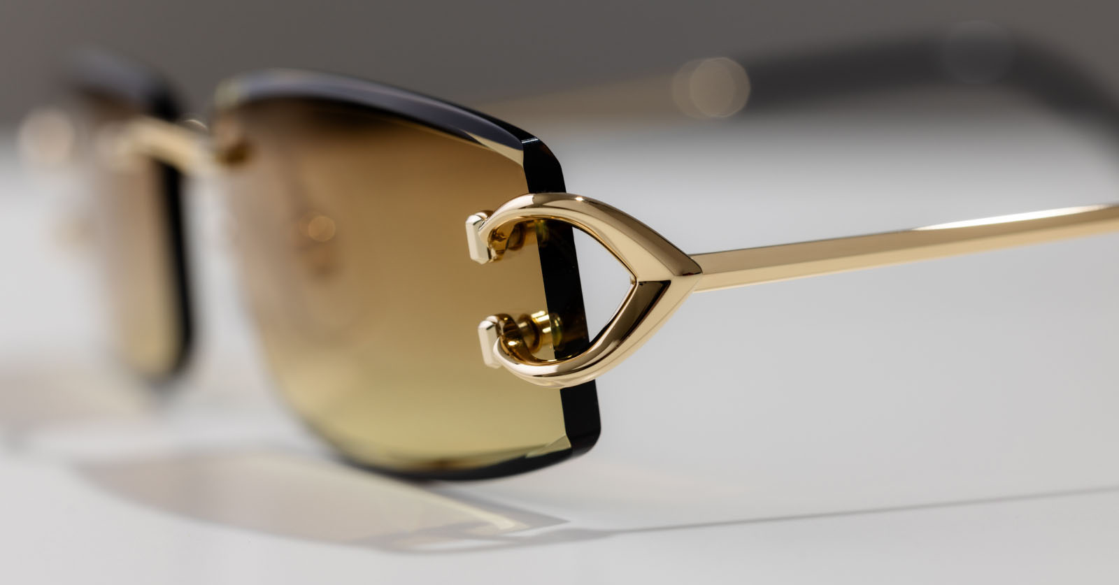How Can You Tell If Cartier Glasses Fit Properly?