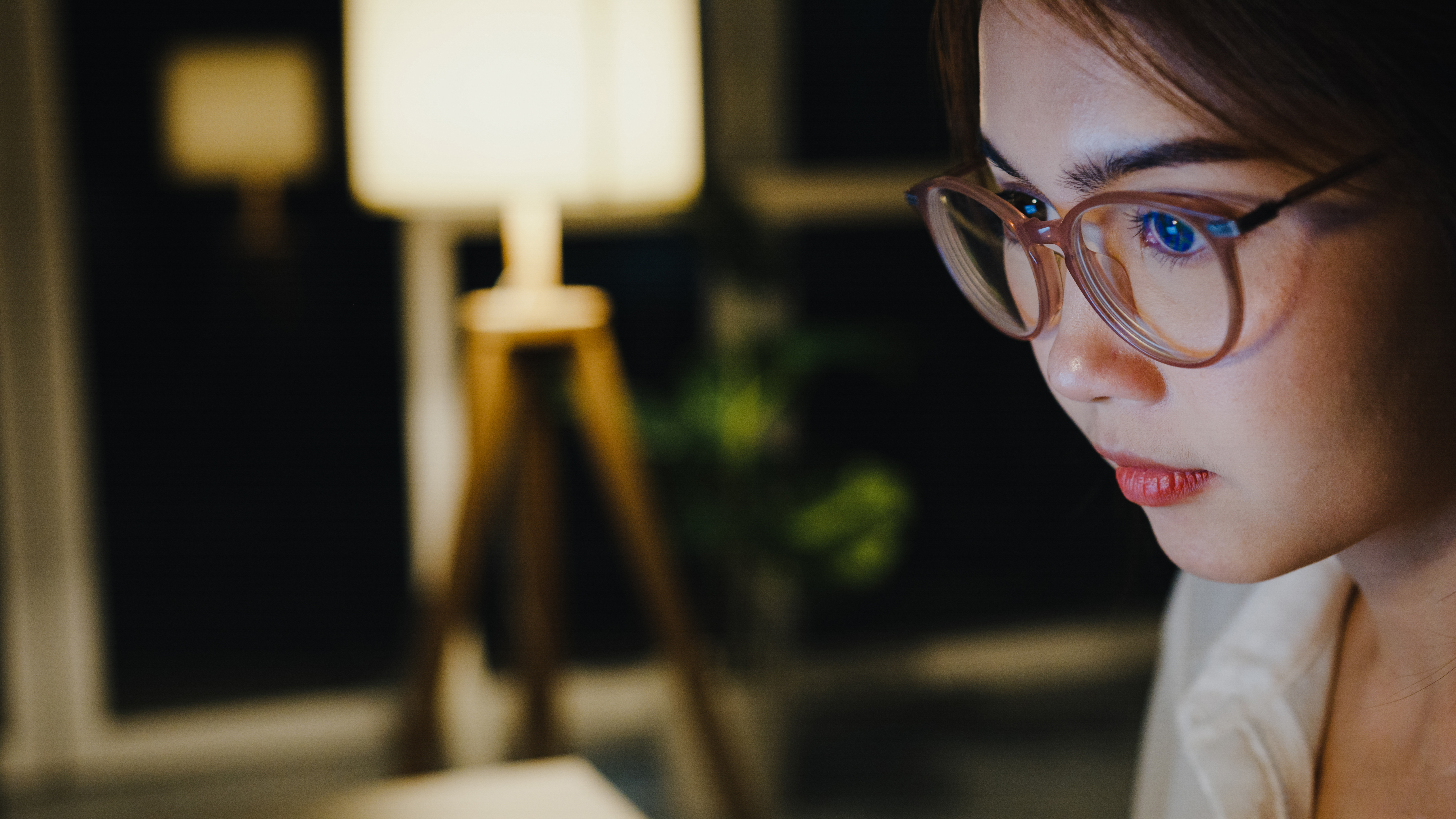 What Is the Difference Between Blue-Light and Anti Reflective Glasses?