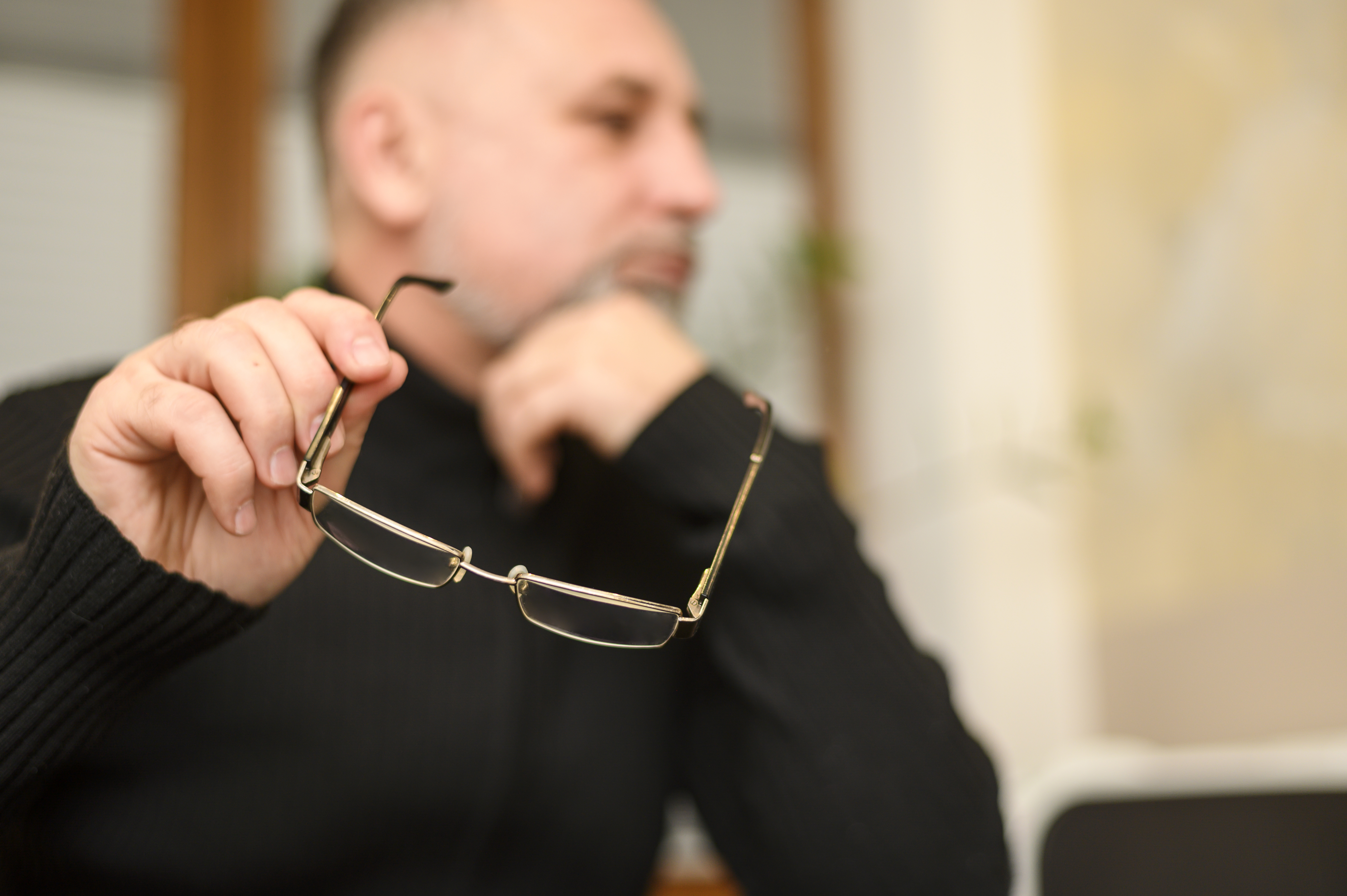 How Long Does Anti-Reflective Glasses Coating Last?