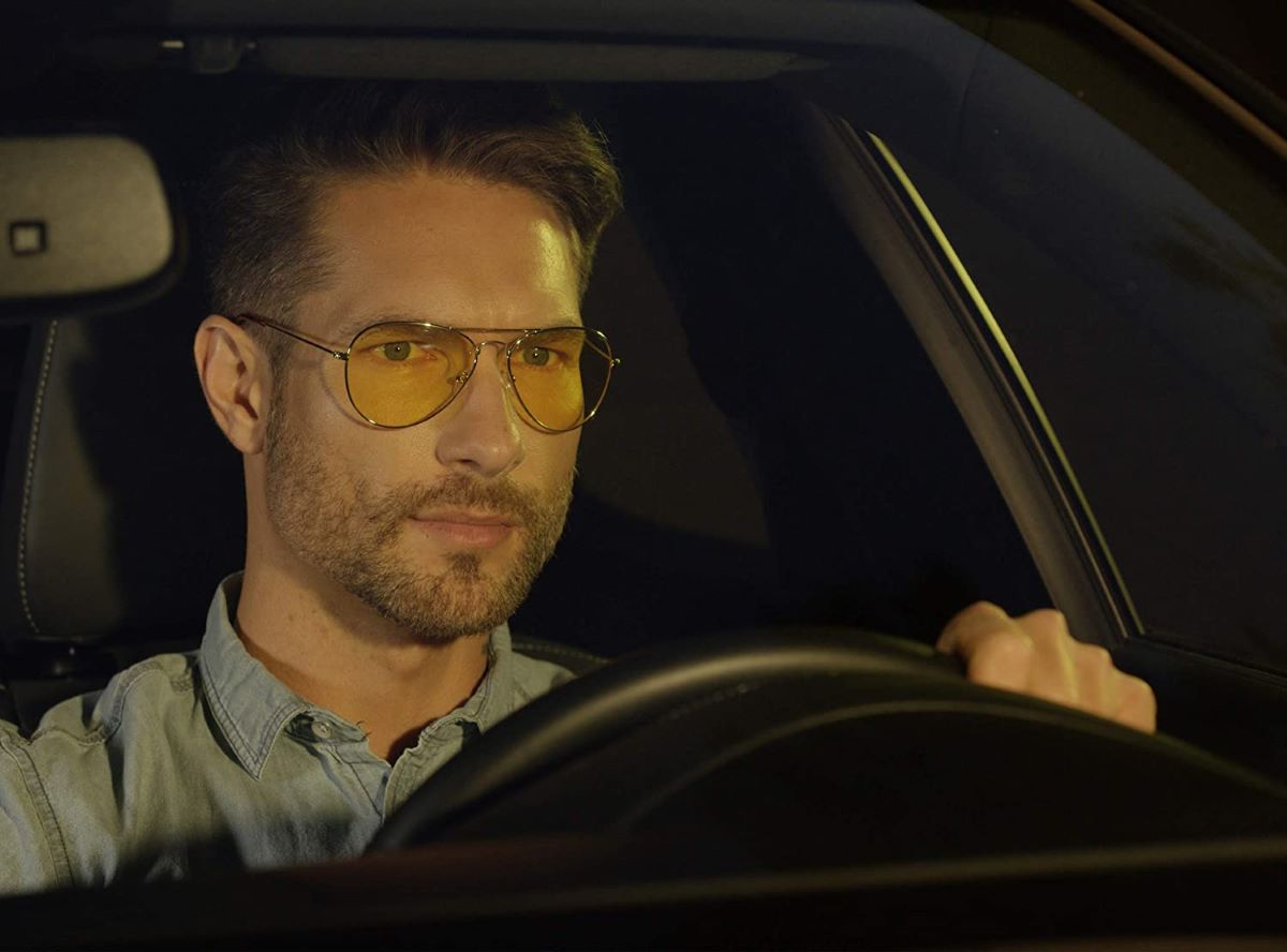 How to Transition Your Glasses for Men from Day to Night
