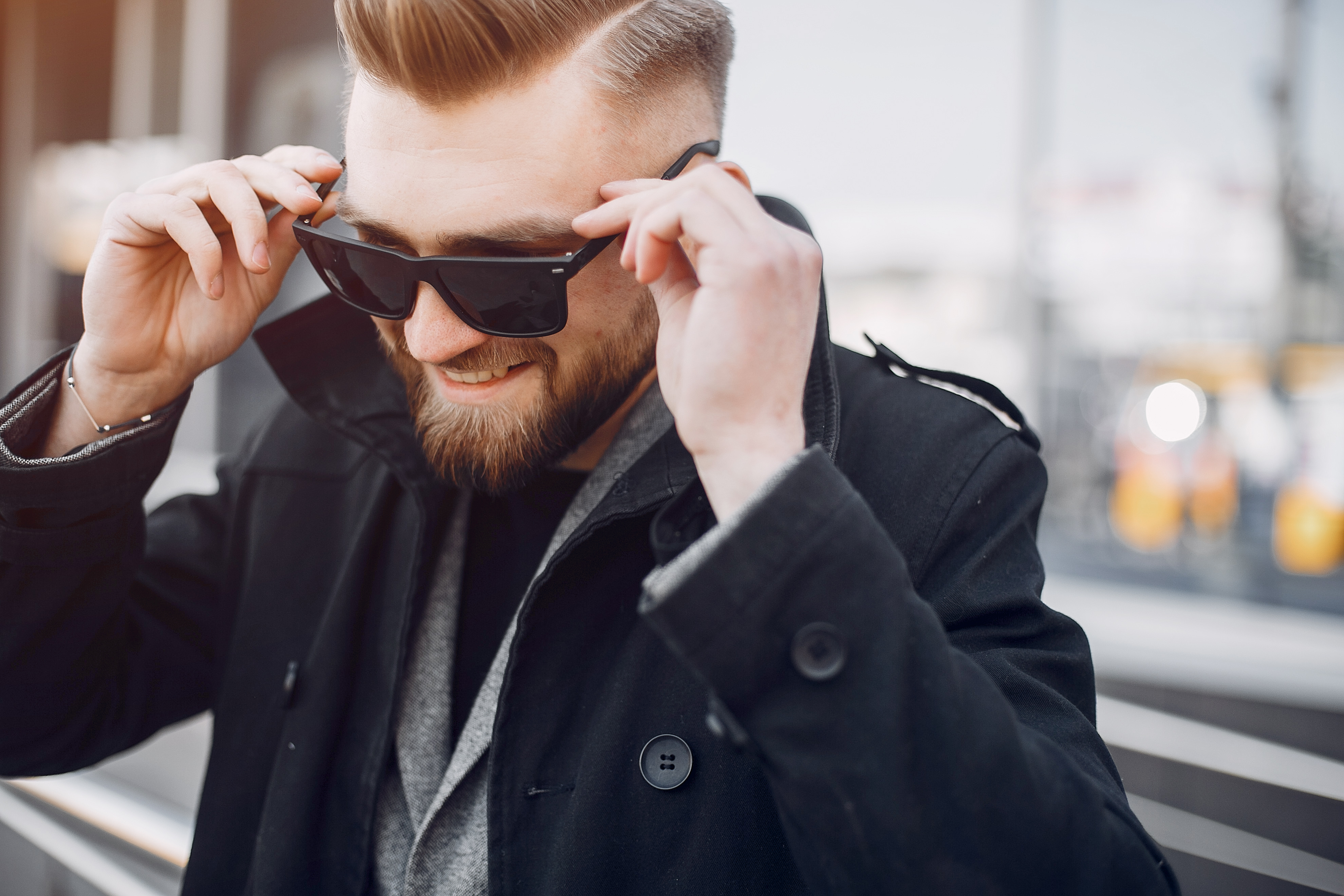 What Are the Best Fashion Glasses for Men?