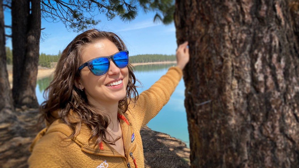 Best Ladies Sunglasses Frames for Summer Adventures