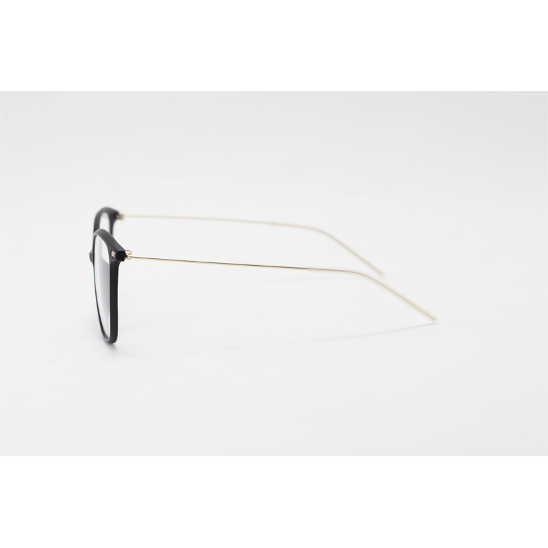 Lindberg 9073 Matte Black Cateye Eyewear | CHASHMAY