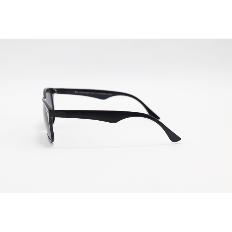 Ray B - NEW WAYFARER LITEFORCE – RB 4207 - Black Gradient - Acetate - Rectangle - Polarized – Sunglasses